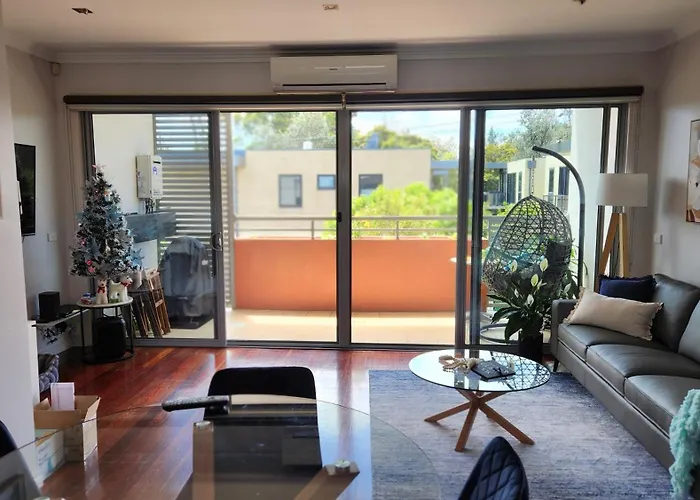 Capel Sands Beachfront Apartment