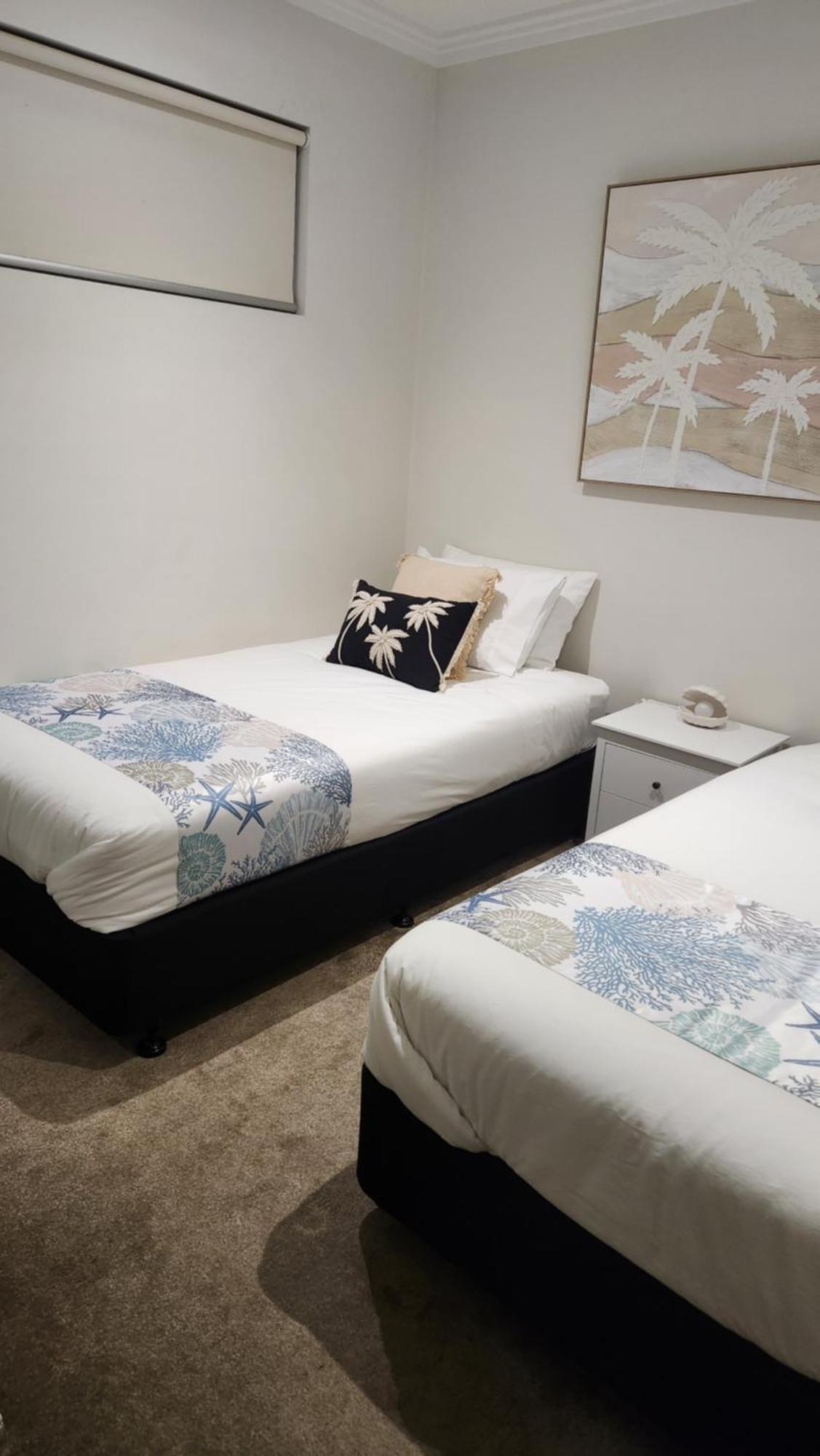 Capel Sands Beachfront Apartment